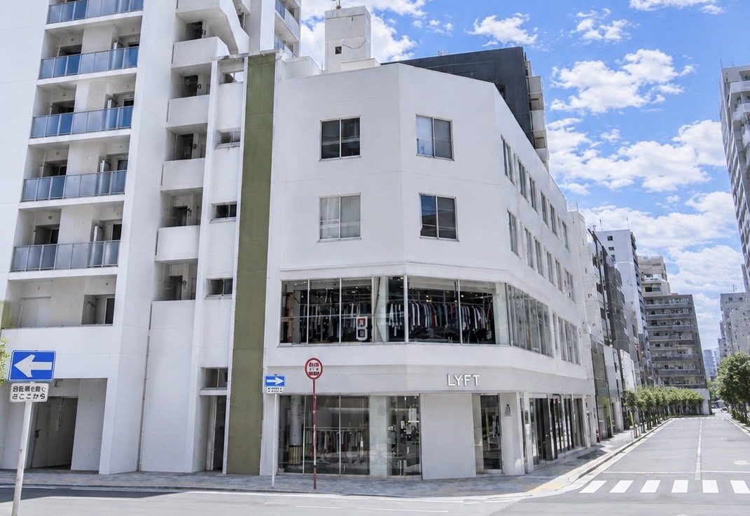 Slow Bloomが入る建物の外観（大阪市西区南堀江）